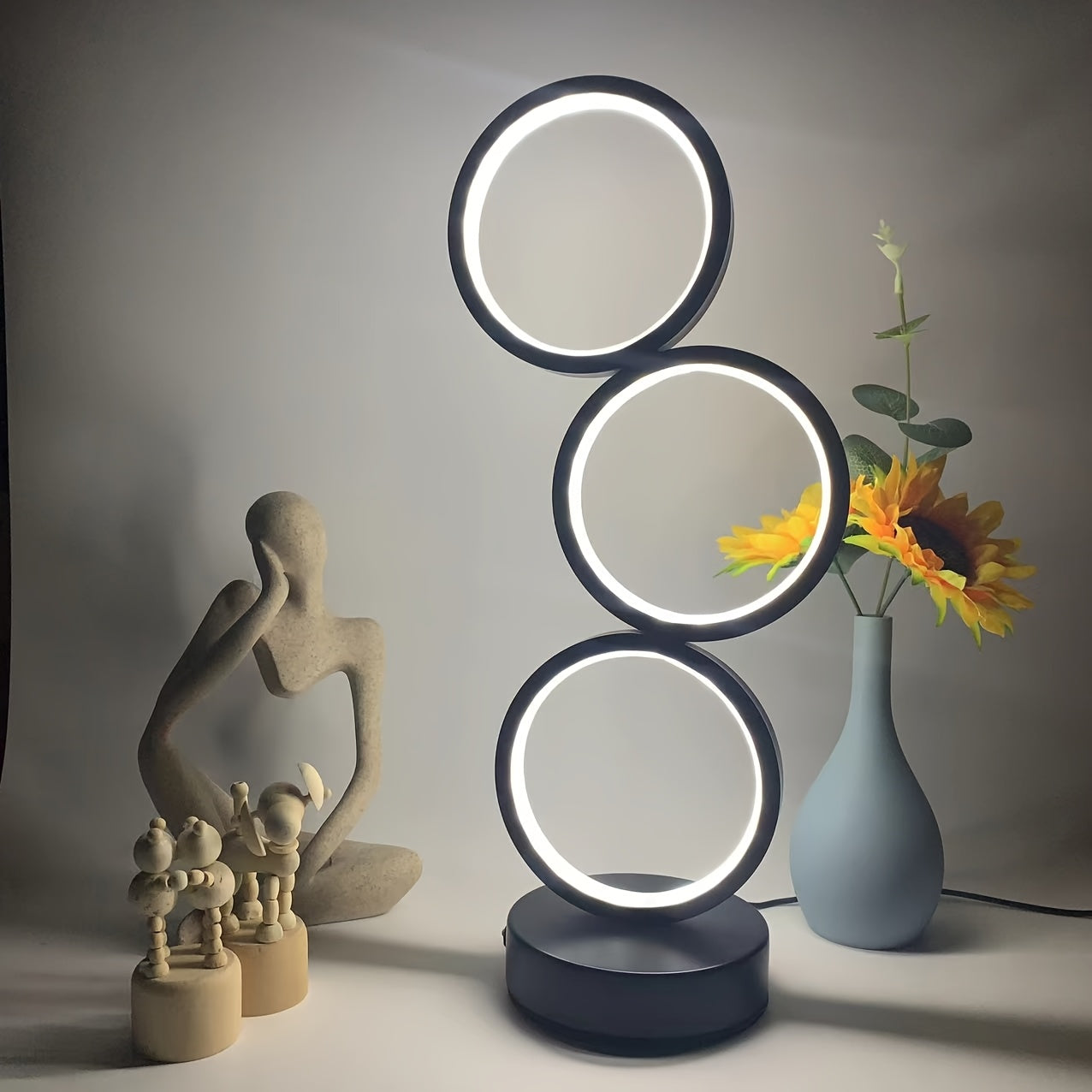 Triple Halo LED Table Lamp — Iluminação Night Glow