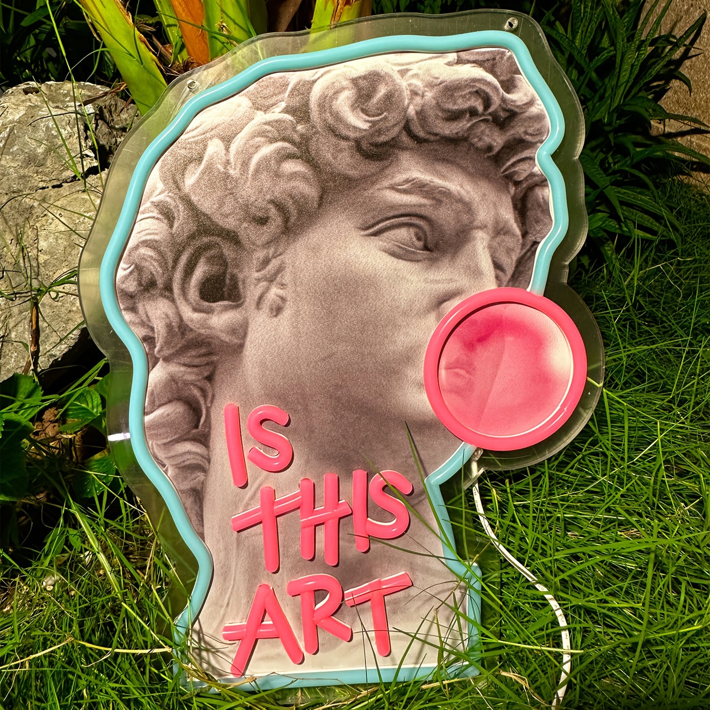 Neon Decorativo “Is This Art” — LED Night Glow