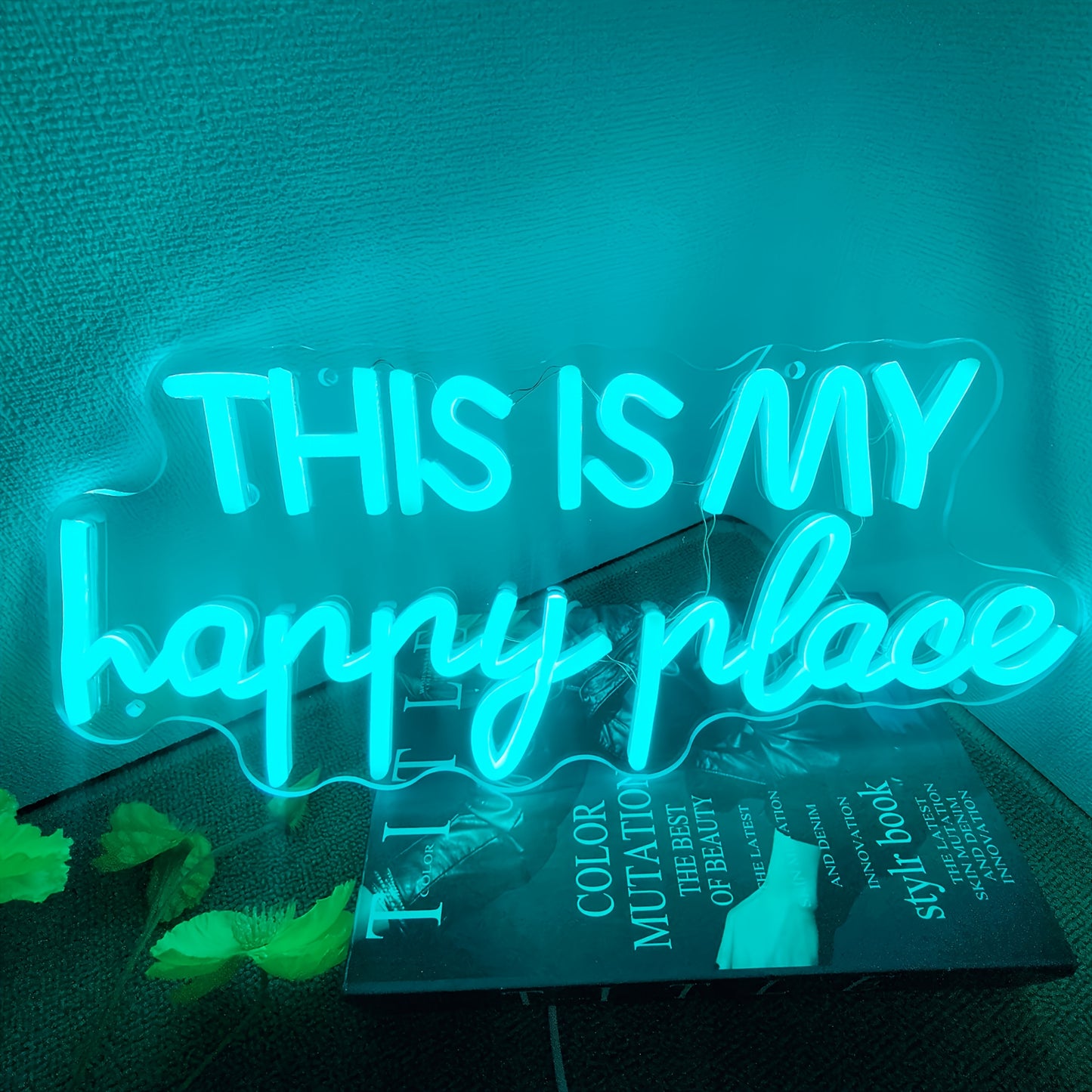 Neon Decorativo “This Is My Happy Place” — LED Night Glow